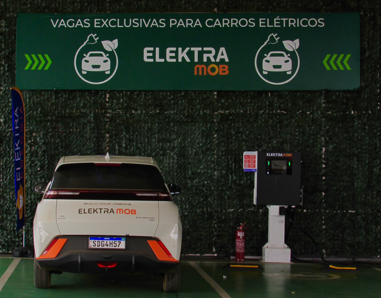 Carregadores para carros elétricos: tudo o que você precisa saber sobre eletropostos